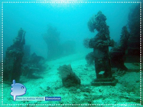 Underwater Temple